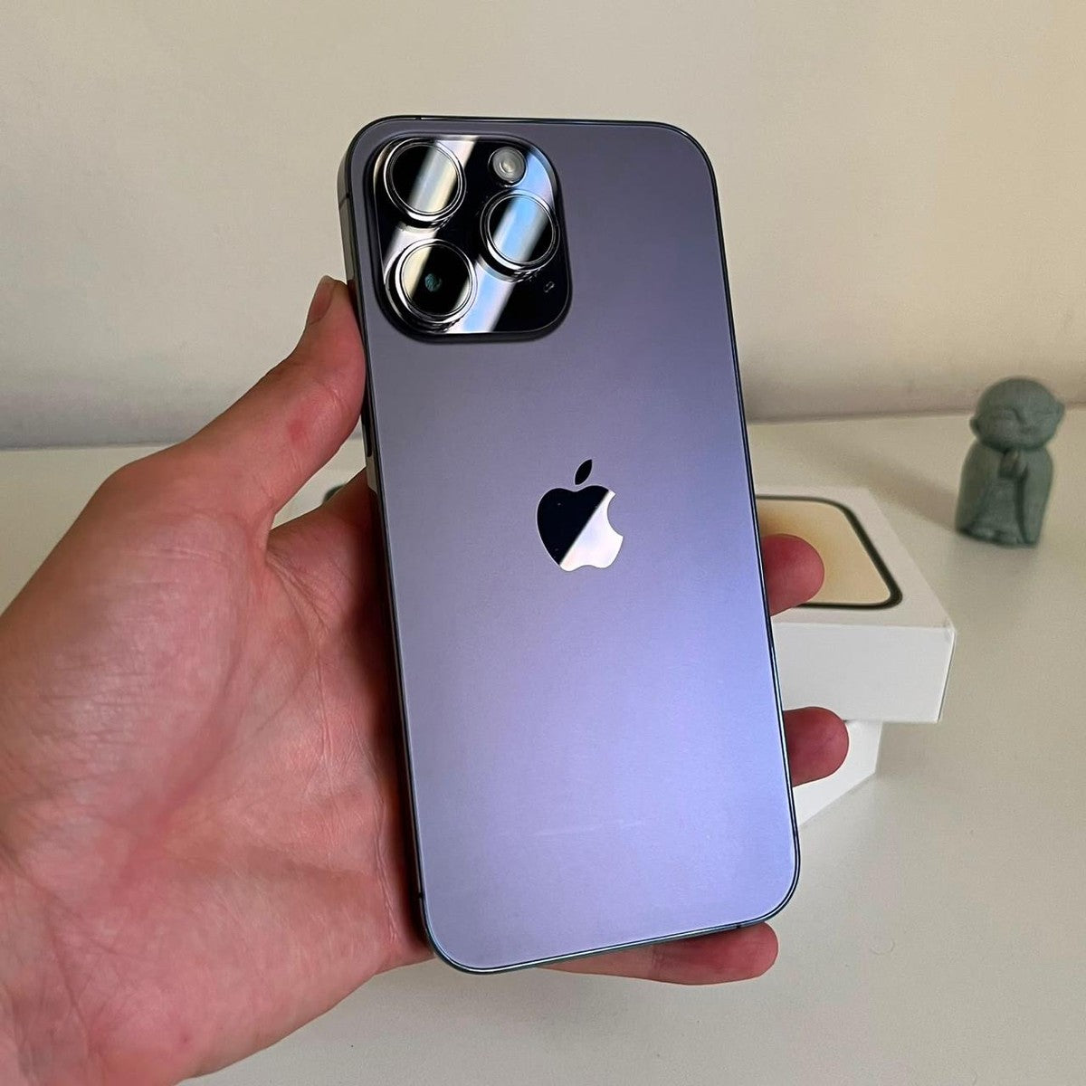 iPhone 14 Pro Max Morado 1TB