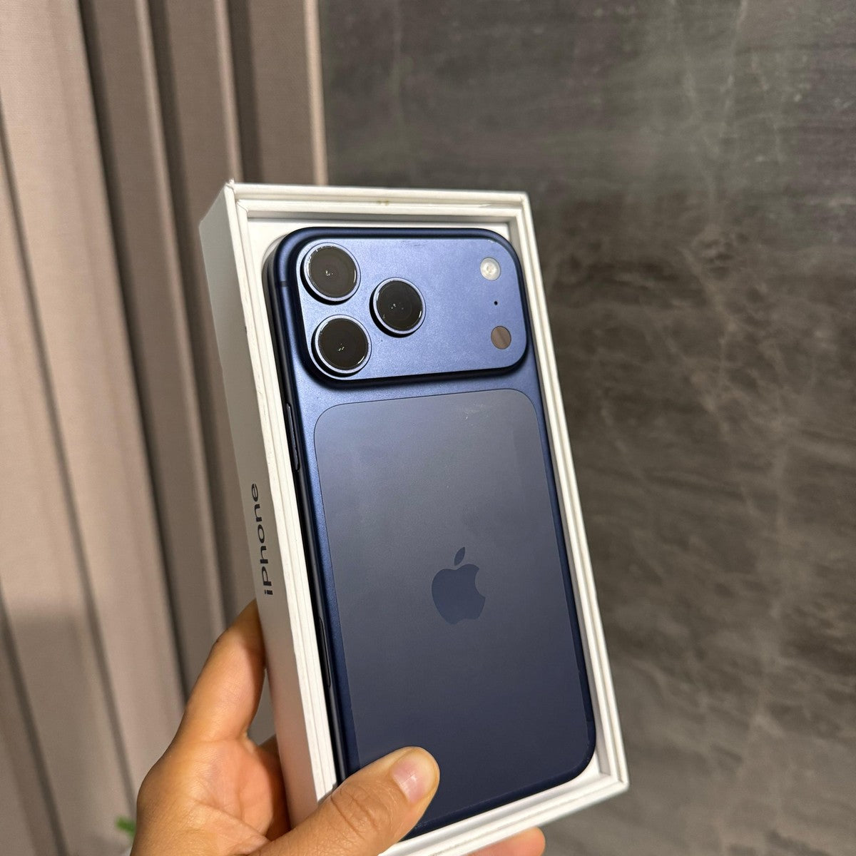 iPhone 17 Pro Max Azul 256GB